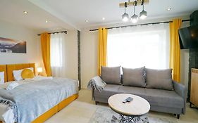 Apartamenty EverySky Karpacz - Karkonoska 30